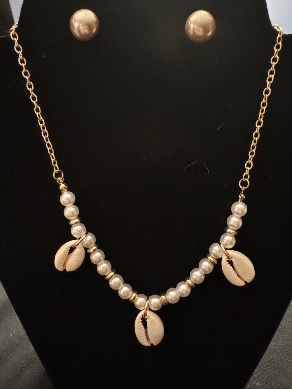 Coastal Cowrie Shell & Faux Pearl Necklace and Earring Set -Gold Tone Beach Chic